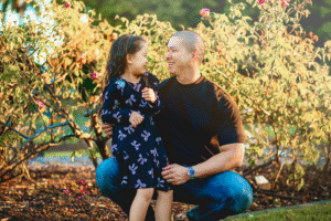 Brisbane dad and daughter photography at the New Farm Park