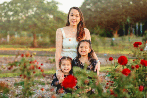 Brisbane Mum and daughters photography at the New Farm Park